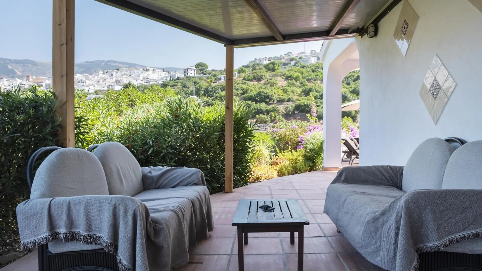 Casa Ban Villa Canillas de Albaida Holiday home
