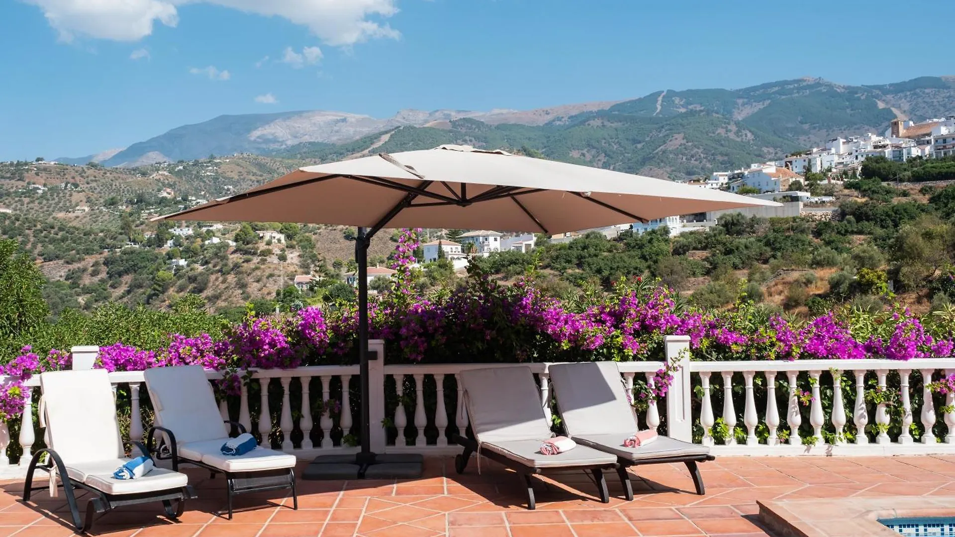 Holiday home Casa Ban Villa Canillas de Albaida Spain