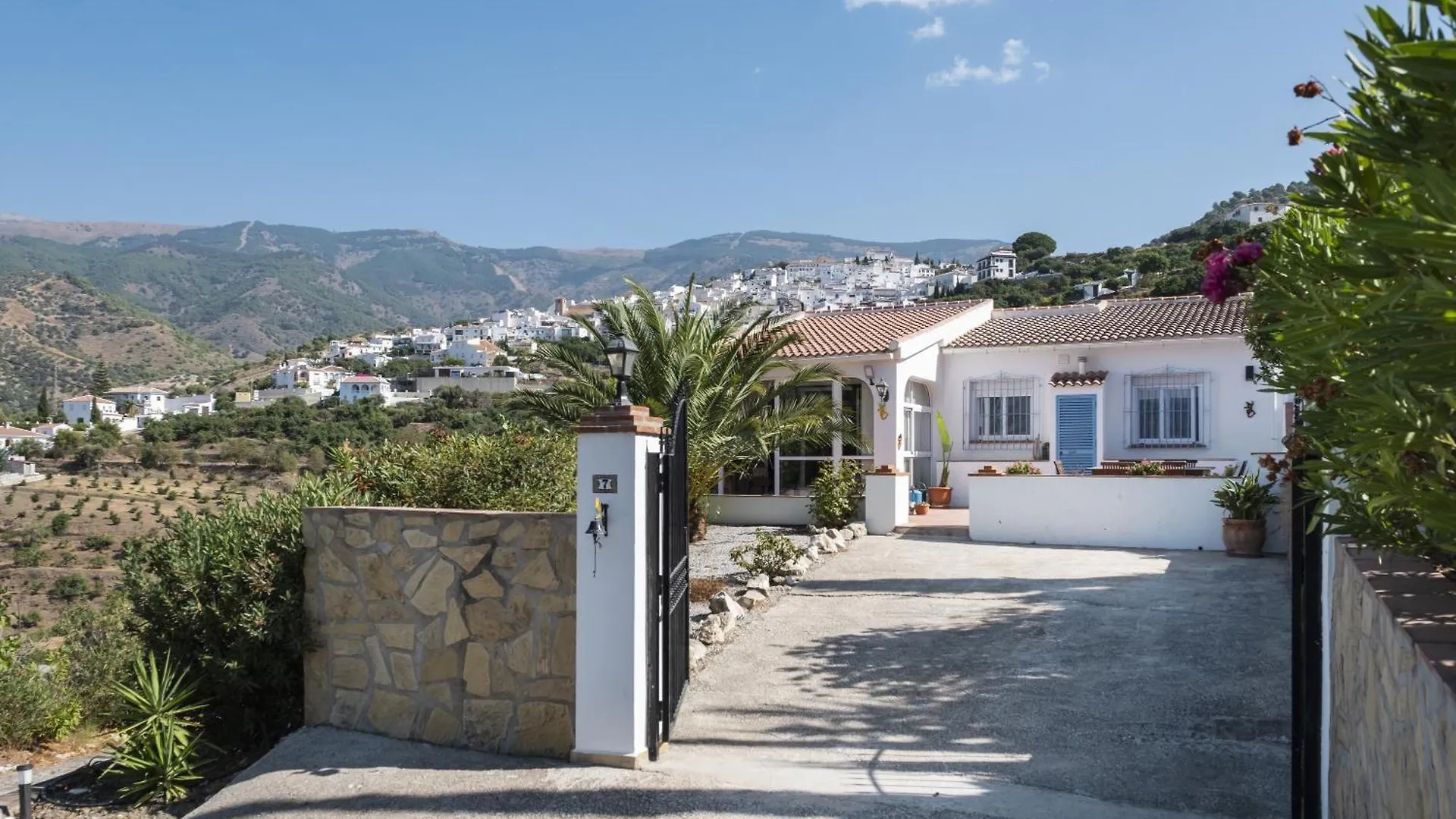 Casa Ban Villa Canillas de Albaida Holiday home